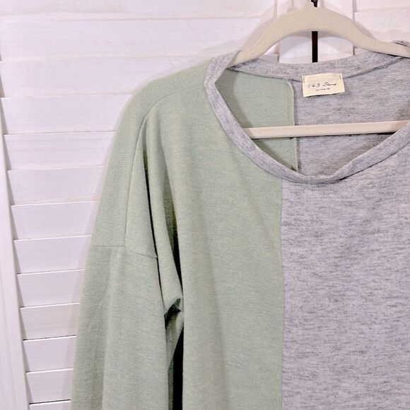 Slouchy Oversized Sweater Size Large Color Block Sweater * - Picture 5 of 11